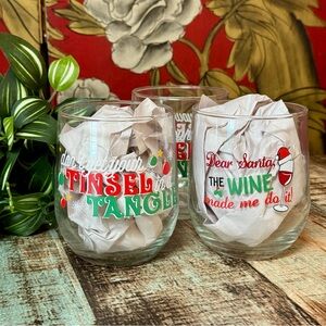 Christmas Stemless Wine Glasses | #Z52